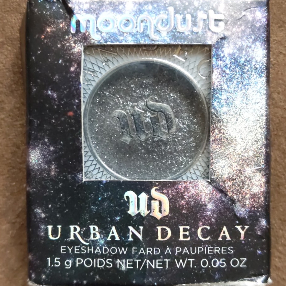 Urban decay shadow